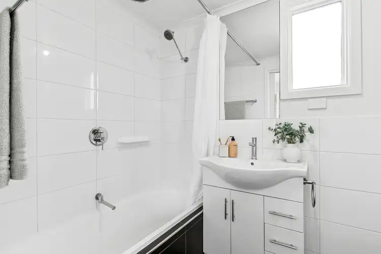 Sixth view of Homely house listing, 7 Allitt Avenue, Belmont VIC 3216