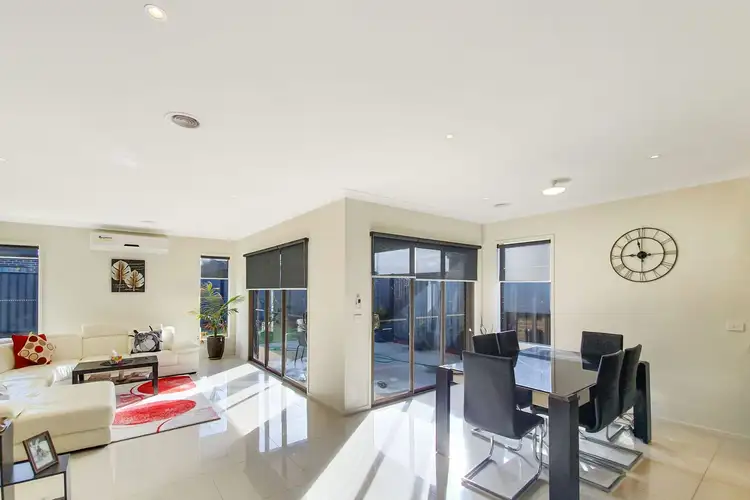 Sixth view of Homely house listing, 19 Freemont Circuit, Truganina VIC 3029