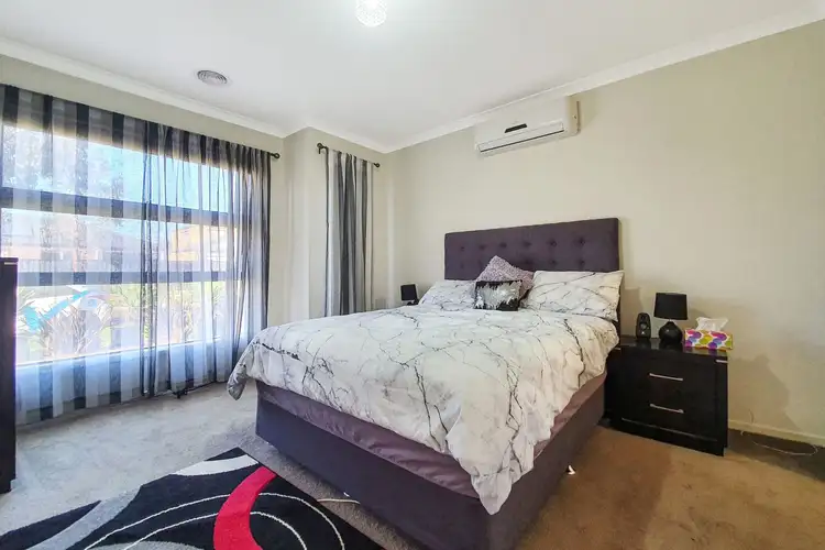 Seventh view of Homely house listing, 19 Freemont Circuit, Truganina VIC 3029