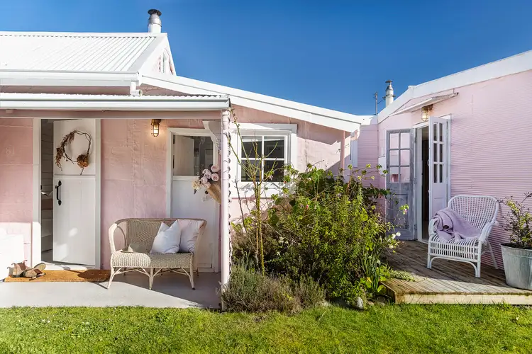 81 Lettes Bay Road, Strahan TAS 7468