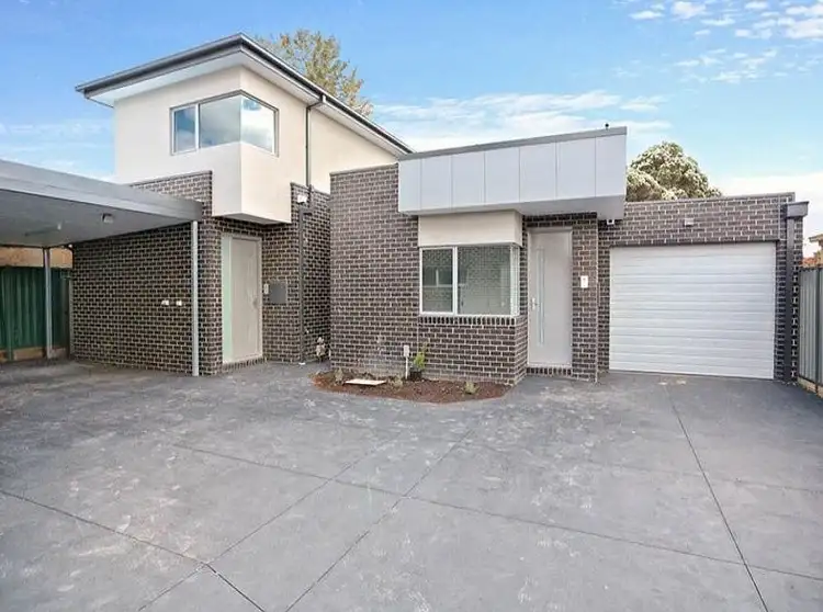 2/6 Newton Street, Glenroy VIC 3046