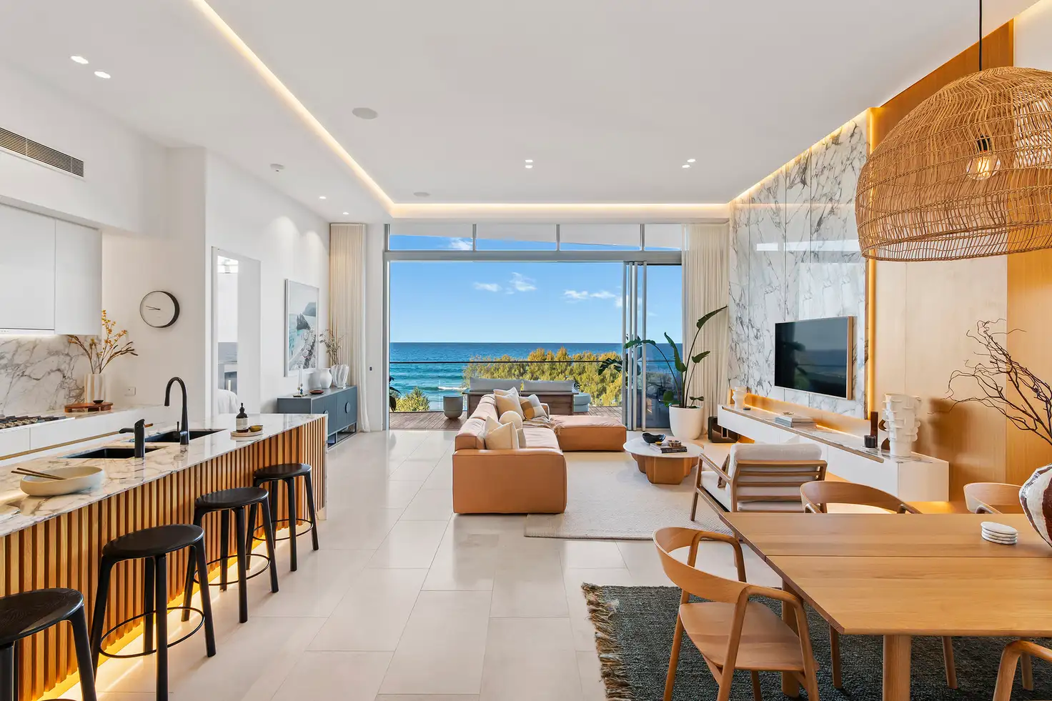 Main view of Homely apartment listing, 4/142 Marine Parade, Miami QLD 4220