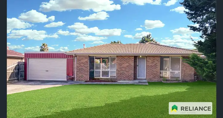15 Hopkins Way, Meadow Heights VIC 3048