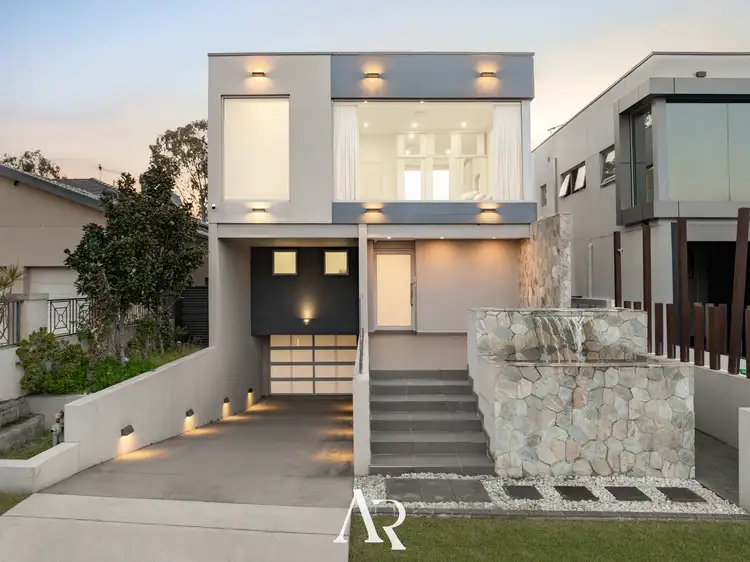 8A Ash Street, Georges Hall NSW 2198