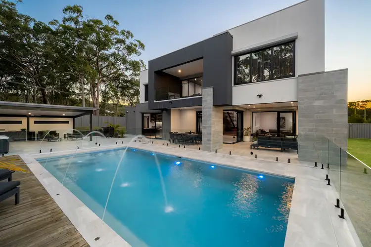 50 Burton Road, Eleebana NSW 2282