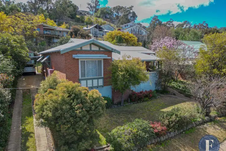 4 Carleton Street, Cowra NSW 2794