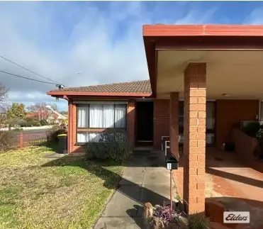 1/2 Manse Street, Stawell VIC 3380