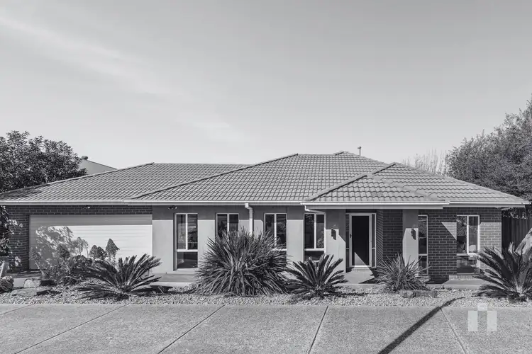 38 Merredin Circuit, Doreen VIC 3754