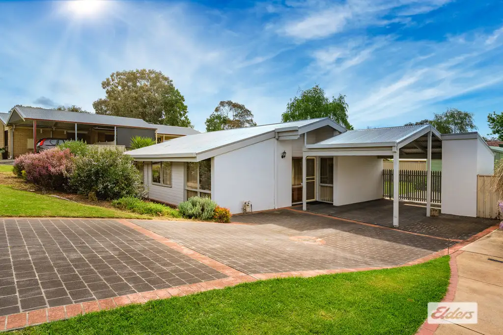 Main view of Homely house listing, 25 Wiltshire Crescent, Wodonga VIC 3690