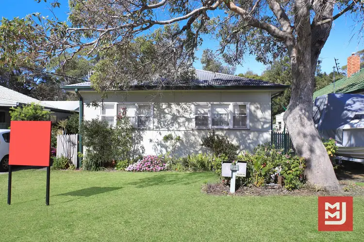 1/77 Ocean Street, Windang NSW 2528
