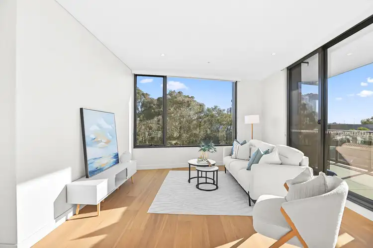 527/25 Spurway Drive, Norwest NSW 2153