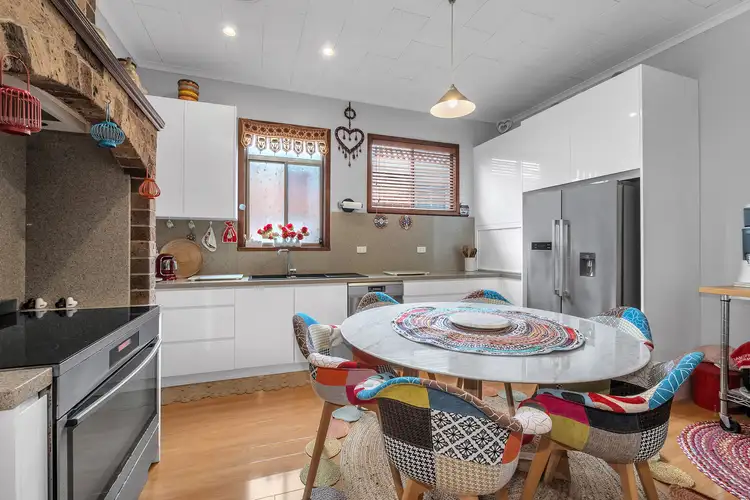 30 Robinson Street, Eastlakes NSW 2018