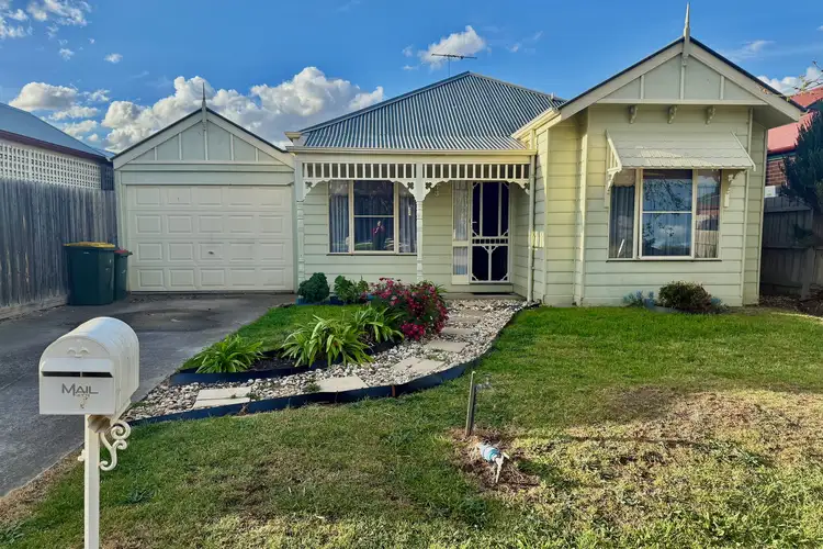 7 Caribou Place, Point Cook VIC 3030