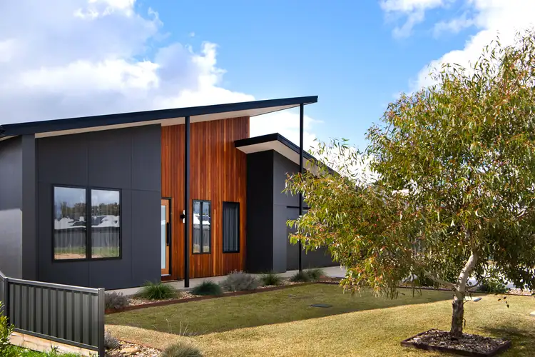 5 Banksia Court, Campbells Creek VIC 3451