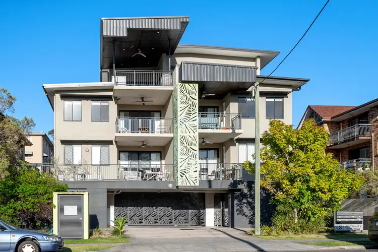 8/48 Knowsley Street, Greenslopes QLD 4120