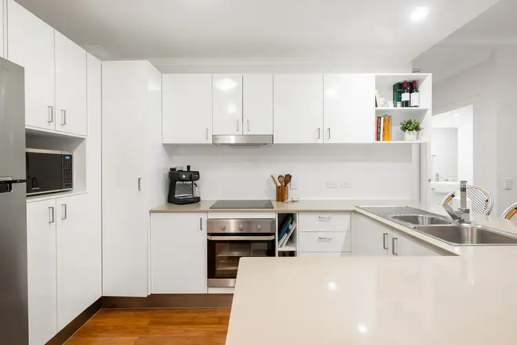 Fifth view of Homely unit listing, 8/48 Knowsley Street, Greenslopes QLD 4120