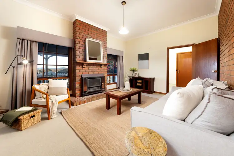 Fifth view of Homely house listing, 4 Warwick Road, Wodonga VIC 3690