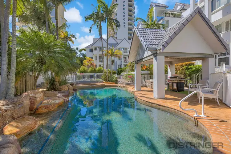 15/243 Boundary Street