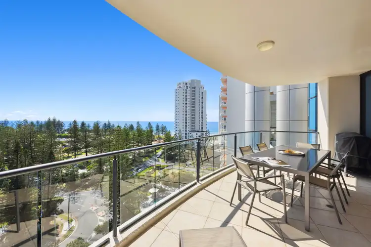 20/11 Peak Avenue, Main Beach QLD 4217