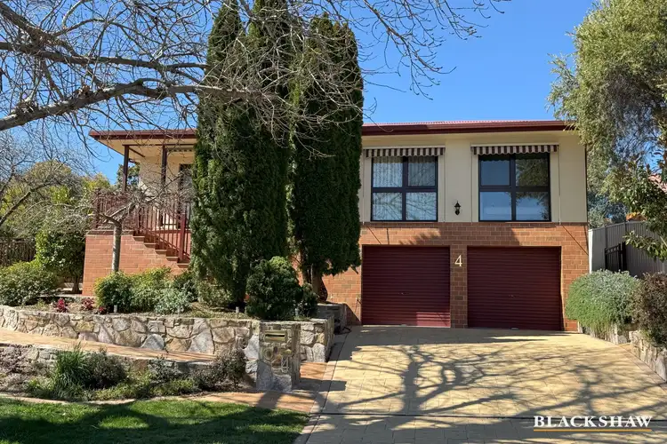 4 Winter Place, Jerrabomberra NSW 2619