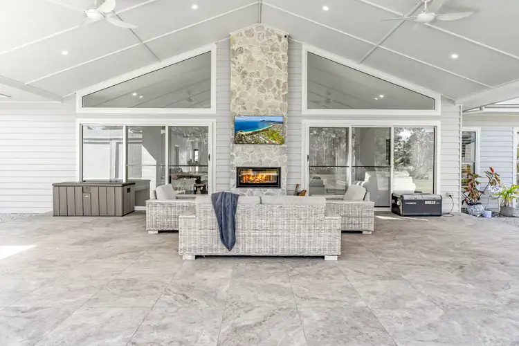 19 Red Cedar Drive, Failford NSW 2430