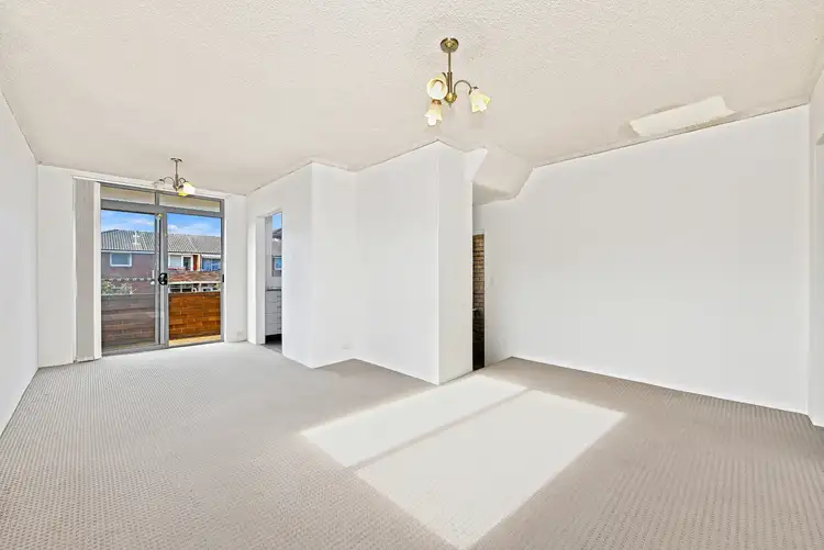 16/2 Grace Campbell Crescent, Hillsdale NSW 2036