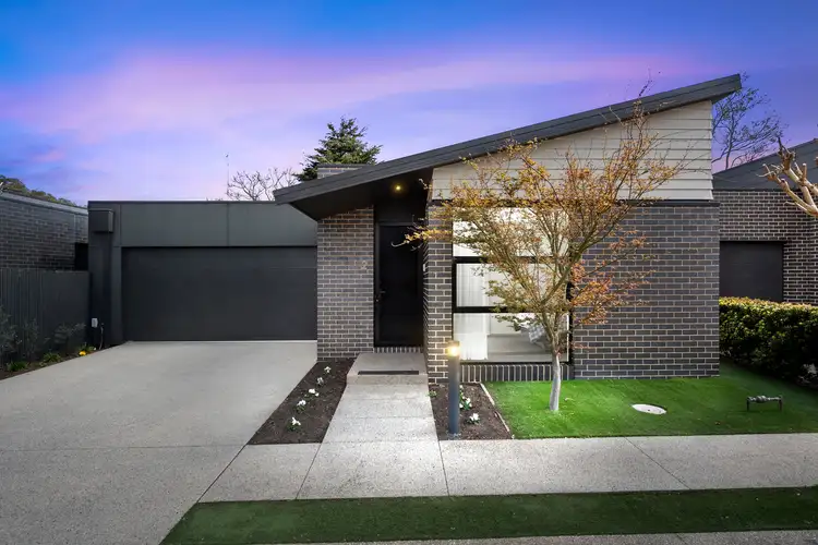 2/12 Balcombe Road, Newtown VIC 3220