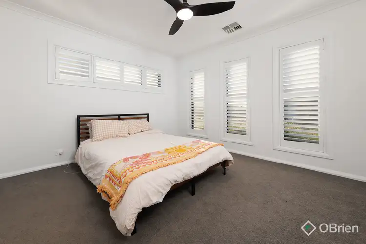 Sixth view of Homely house listing, 4 Avenel Circuit, Wodonga VIC 3690