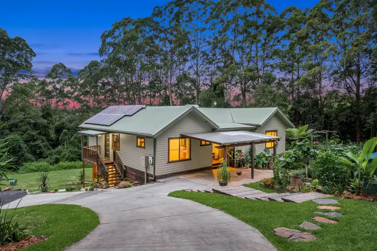 37 Nelson Chase, Tuckombil NSW 2477