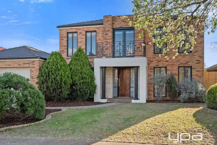 21 Southdean, Melton West VIC 3337