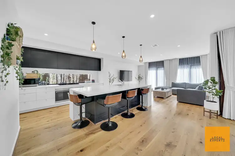 25 Cordhill Circuit, Aintree VIC 3336