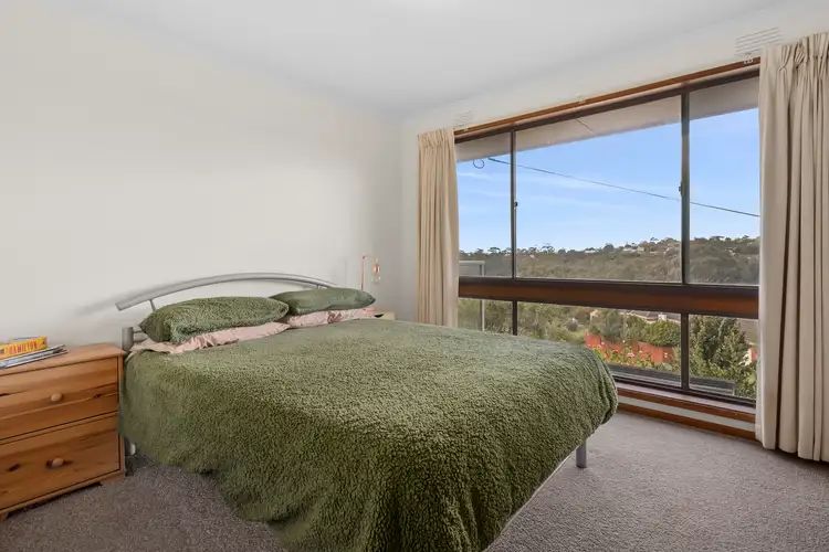 Sixth view of Homely house listing, 5 Standale Court, Highton VIC 3216