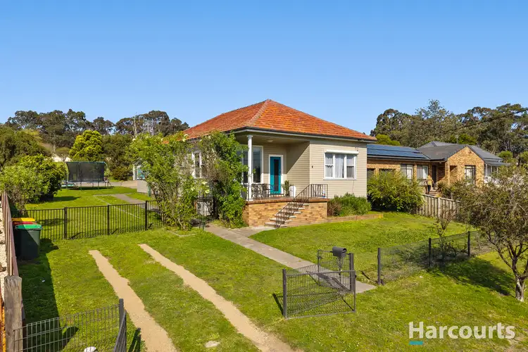 6 John Street, Abermain NSW 2326