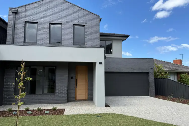 16B Plato Crescent, Wheelers Hill VIC 3150