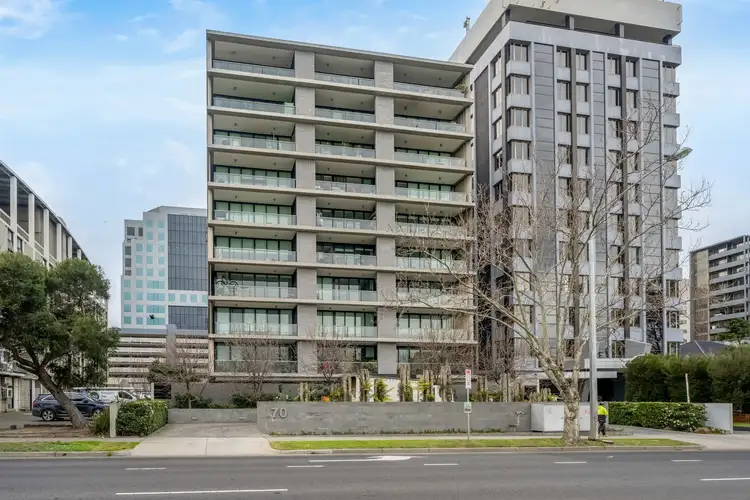 115/70 Queens Road, Melbourne VIC 3004