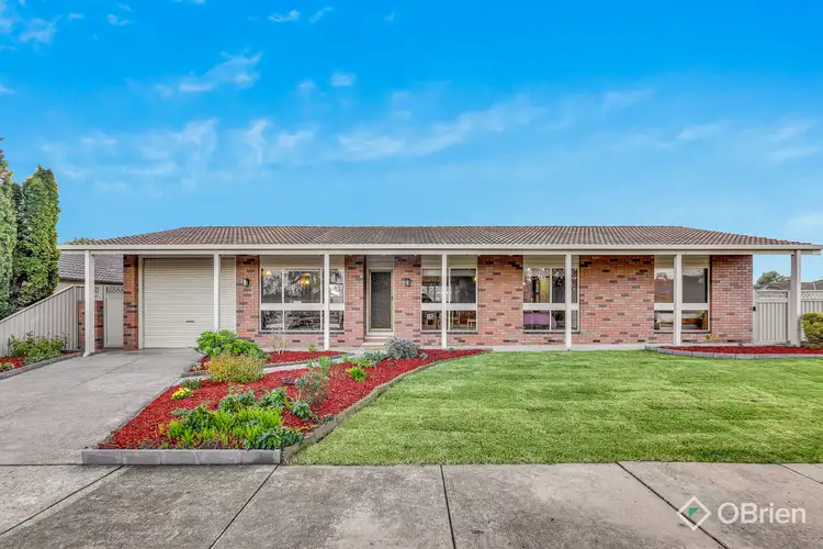 11 Nantilla Crescent, Werribee VIC 3030