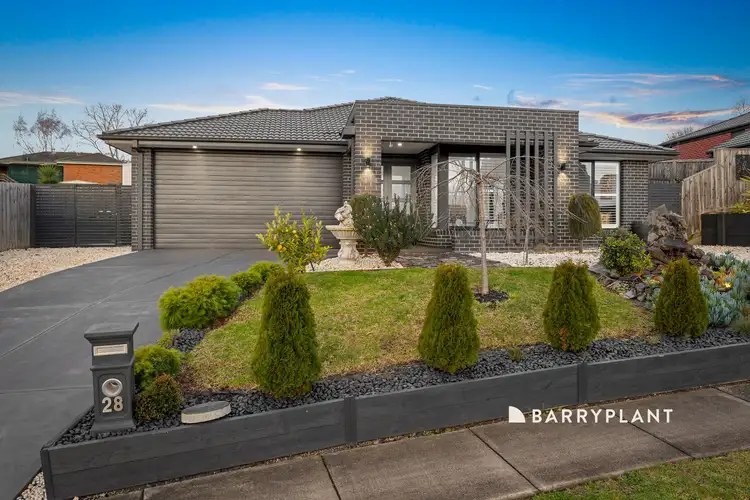 28 Claudia Crescent, Drouin VIC 3818