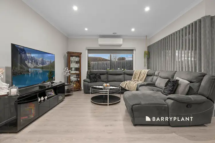 Fifth view of Homely house listing, 28 Claudia Crescent, Drouin VIC 3818