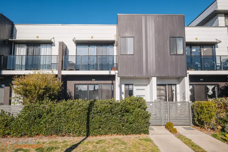 8/55 Woodberry Avenue, Coombs ACT 2611