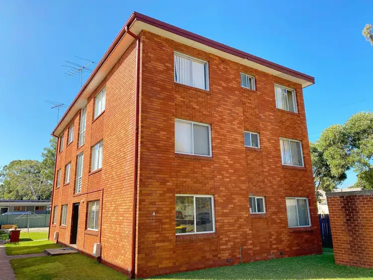 6/4 Carramar Avenue, Carramar NSW 2163