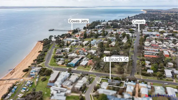 1 Beach Street, Cowes VIC 3922