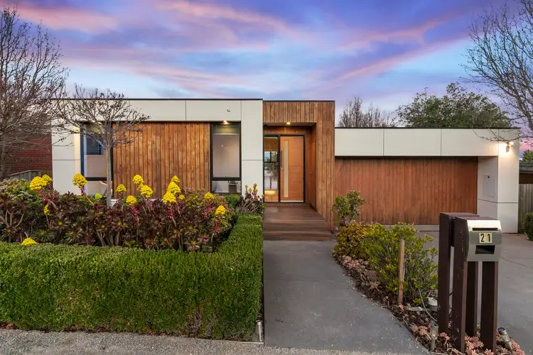 21 Stanfield Drive, Wandana Heights VIC 3216