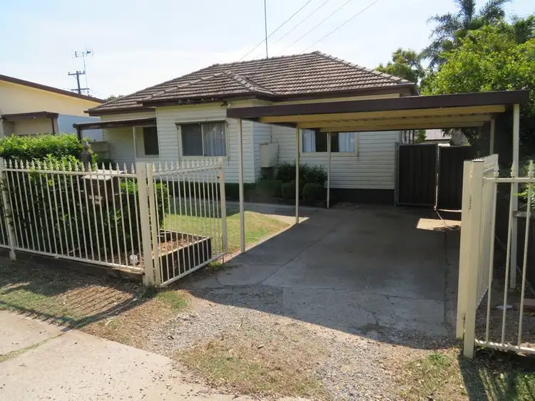 42 Charles Street, Blacktown NSW 2148