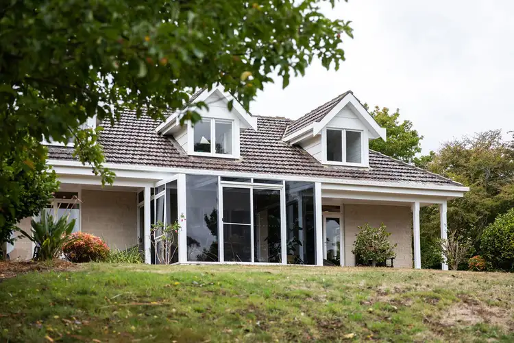 9 Dry Street, Leith TAS 7315