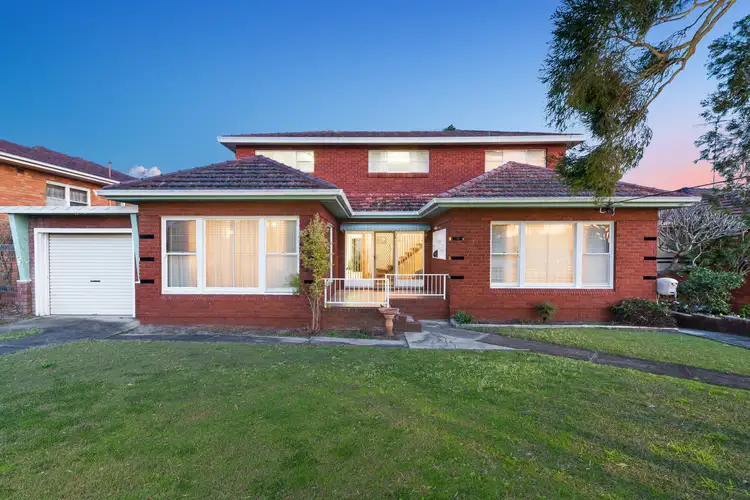 15 Faye Avenue, Blakehurst NSW 2221