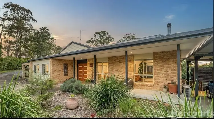 13 Narran Close
