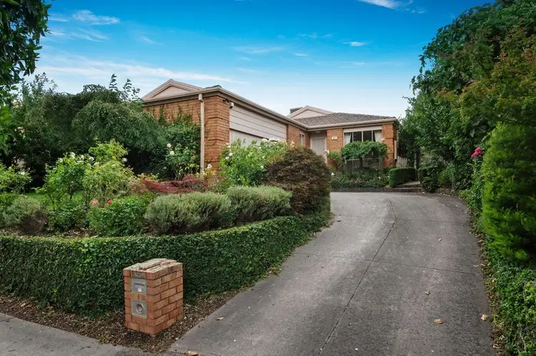 61 The Boulevarde, Doncaster VIC 3108