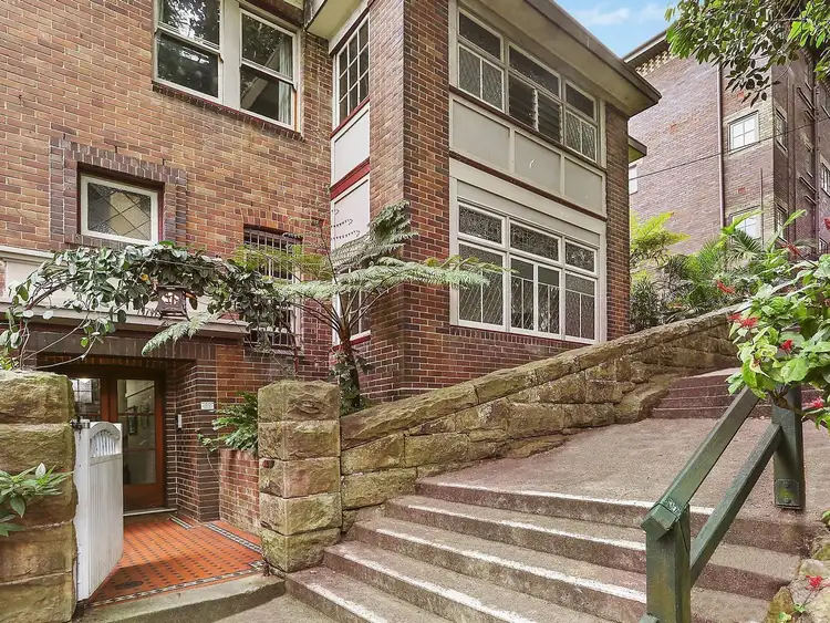 2/4 Walker Street, Lavender Bay NSW 2060