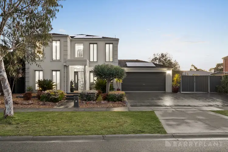 3 Lowanna Street, Berwick VIC 3806