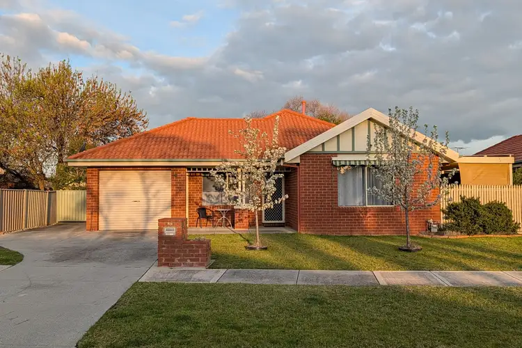 2/1 Fleet Street, Wodonga VIC 3690